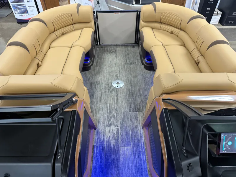 Slide: The Image of Tahoe Cascade 2385 Quad Lounge Shift Windshield Tritoon & Honda 4-Stroke EFI 2025 - 24