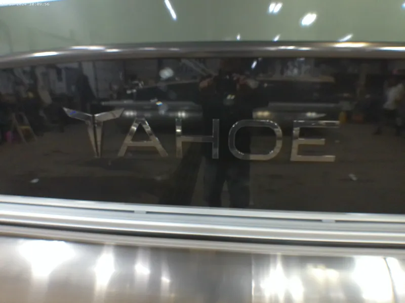 Slide: The Image of Tahoe Cascade 2385 Swingback Tritoon & 225HP 4-Stroke EFI 2025 - 42