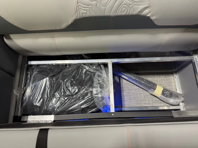 Slide: The Image of Tahoe GEOfish 2385 Rear Fish Tritoon & Honda 4-Stroke EFI 2025 - 38