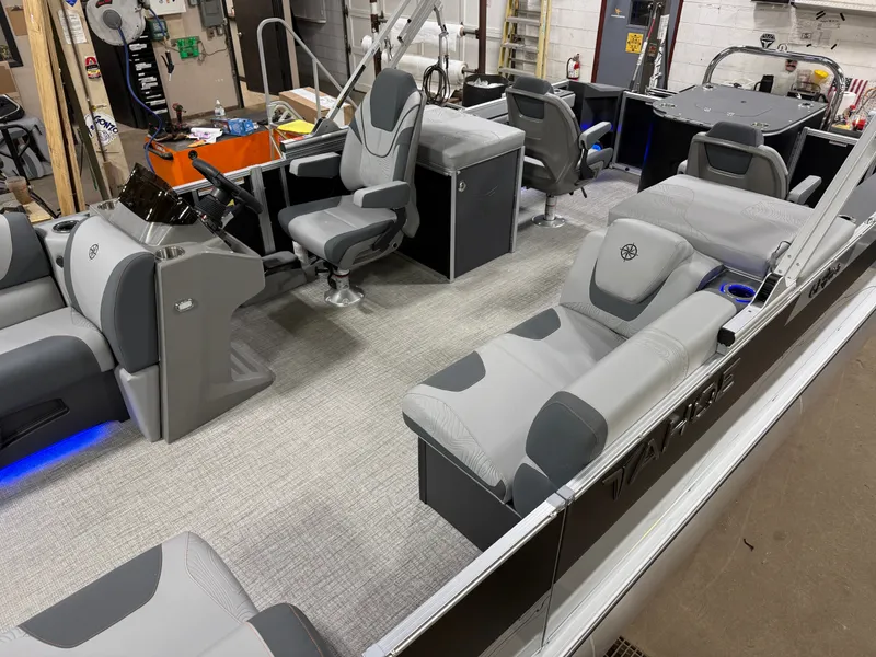 Slide: The Image of Tahoe GEOfish 2385 Rear Fish Tritoon & Honda 4-Stroke EFI 2025 - 4