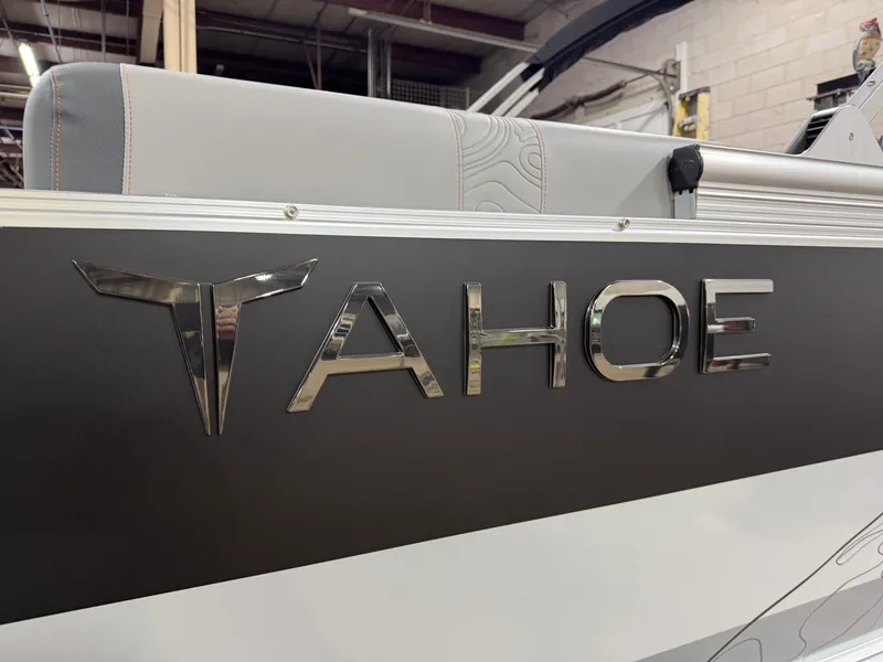 Slide: The Image of Tahoe GEOfish 2385 Rear Fish Tritoon & Honda 4-Stroke EFI 2025 - 50