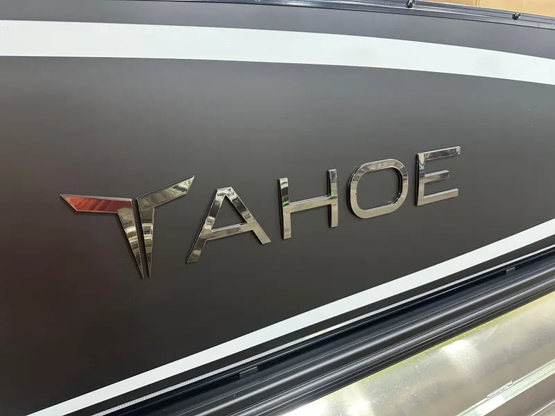 Slide: The Image of Tahoe Grand Tahoe 2585 Quad Lounge Windshield Tritoon & Mercury 400HP V10 2025 - 60