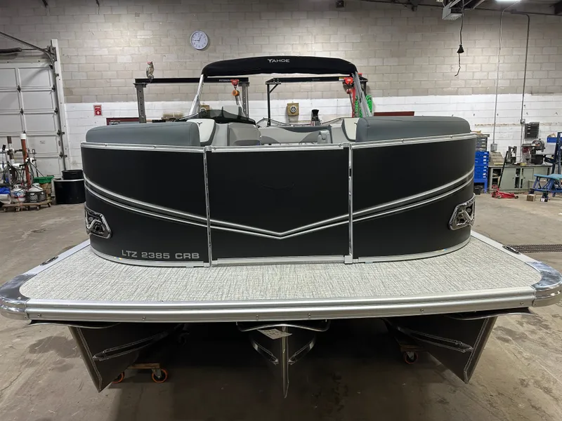 Slide: The Image of Tahoe LTZ 2385 (CRB) Cruise Rear Bench Tritoon & Honda 4-Stroke EFI 2025 - 39