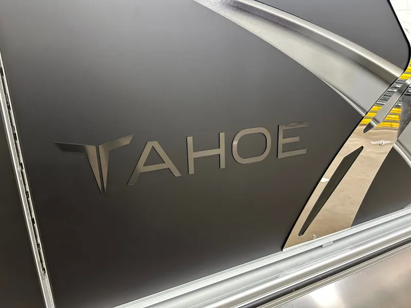 Slide: The Image of Tahoe LTZ 2385 (CRB) Cruise Rear Bench Tritoon & Honda 4-Stroke EFI 2025 - 45