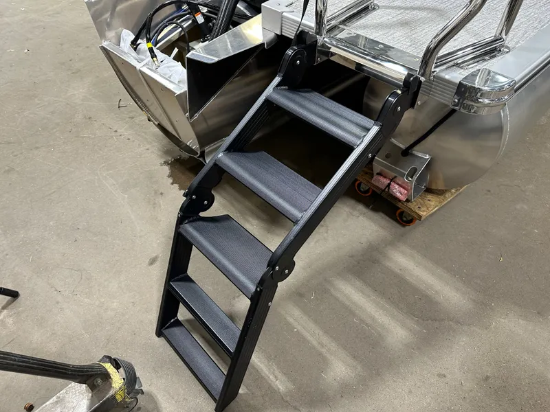 Slide: The Image of Tahoe LTZ 2385 (CRB) Cruise Rear Bench Tritoon & Honda 4-Stroke EFI 2025 - 55