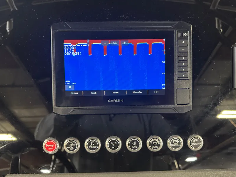 Slide: The Image of Tahoe Geofish CRF 2585 Tritoon & Honda 4-Stroke EFI 2025 - 16