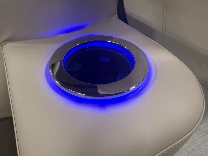 Slide: The Image of Tahoe LTZ 2385 Quad Lounge Shift SS Tritoon & Honda 4-Stroke EFI 2025 - 27