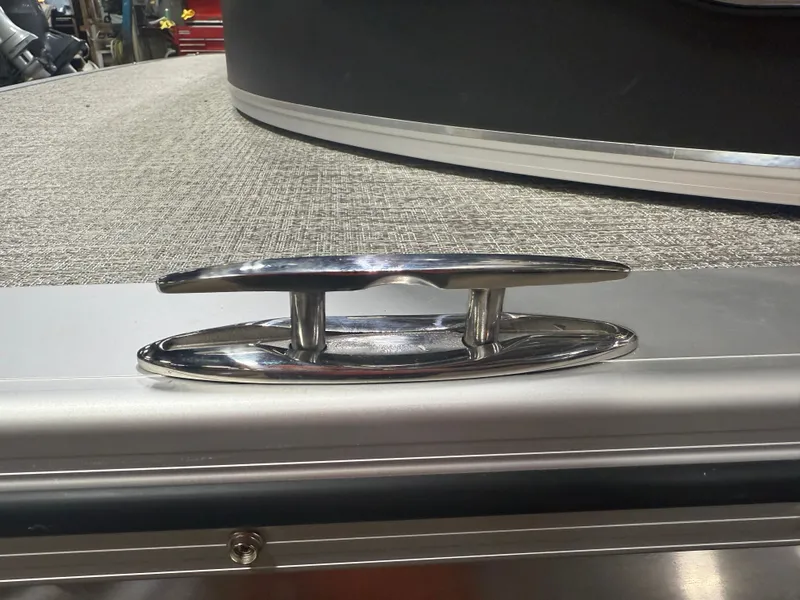 Slide: The Image of Tahoe LTZ 2385 Quad Lounge Shift SS Tritoon & Honda 4-Stroke EFI 2025 - 38