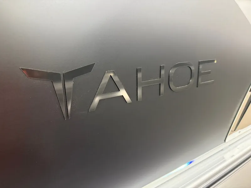 Slide: The Image of Tahoe LTZ 2385 Quad Lounge Shift SS Tritoon & Honda 4-Stroke EFI 2025 - 40