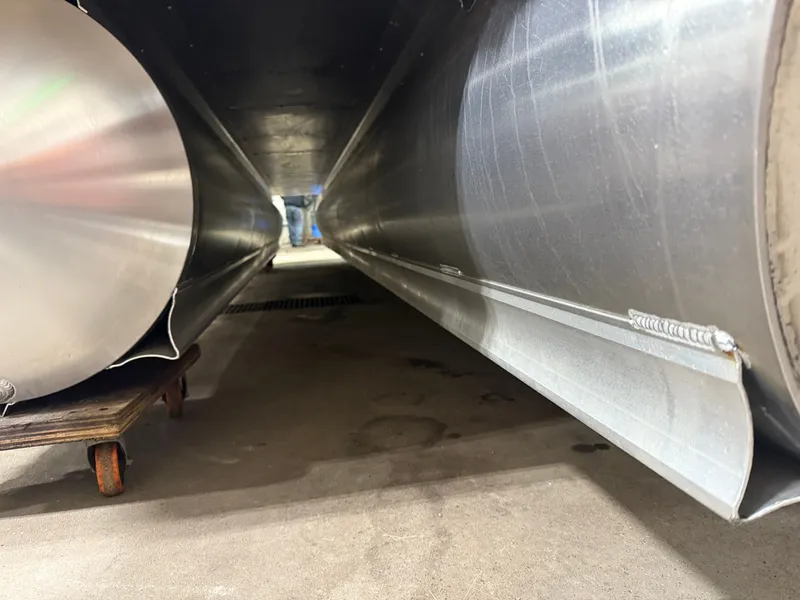 Slide: The Image of Tahoe LTZ 2385 Quad Lounge Shift SS Tritoon & Honda 4-Stroke EFI 2025 - 45