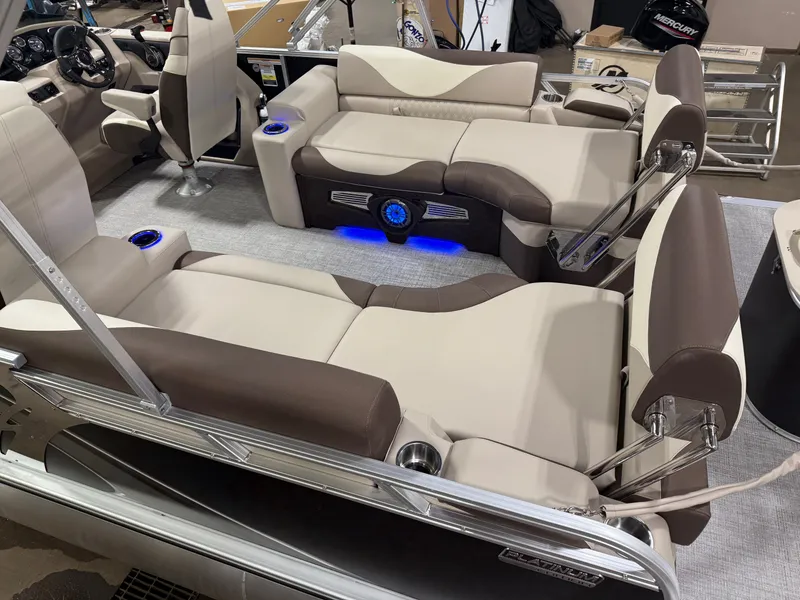 Slide: The Image of Tahoe LTZ 2385 Quad Lounge Shift SS Tritoon & Honda 4-Stroke EFI 2025 - 5