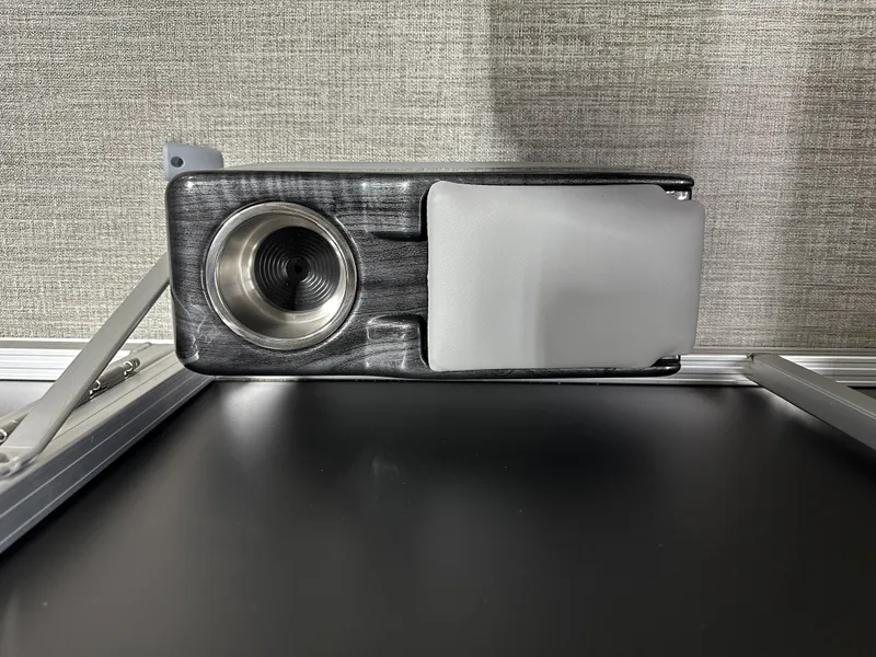 Slide: The Image of Tahoe LTZ 2385 Quad Lounge Tritoon & Honda 4-Stroke EFI 2025 - 29