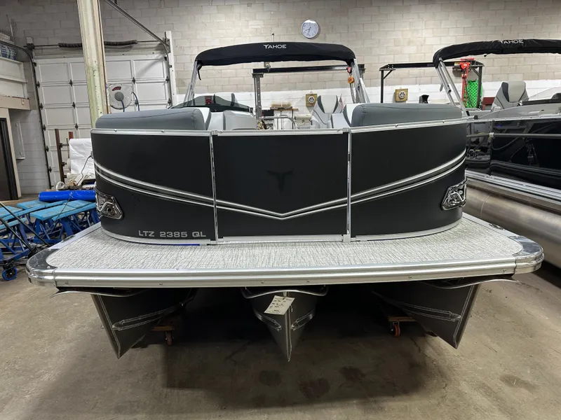 Slide: The Image of Tahoe LTZ 2385 Quad Lounge Tritoon & Honda 4-Stroke EFI 2025 - 35