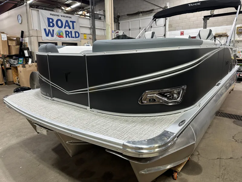 Slide: The Image of Tahoe LTZ 2385 Quad Lounge Tritoon & Honda 4-Stroke EFI 2025 - 38