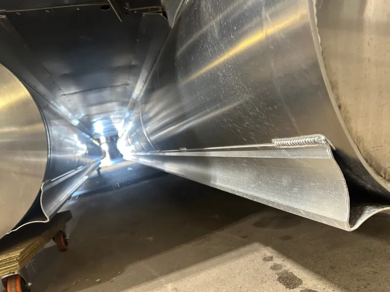 Slide: The Image of Tahoe LTZ 2385 Swingback (VRB) Windshield Tritoon & Honda 4-Stroke EFI 2025 - 44