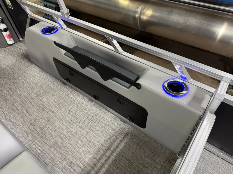 Slide: The Image of Tahoe LTZ 2385 Swingback (VRL) Tritoon & Honda 4-Stroke EFI 2025 - 26