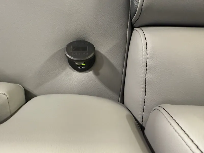 Slide: The Image of Tahoe LTZ 2385 Swingback (VRL) Tritoon & Honda 4-Stroke EFI 2025 - 27