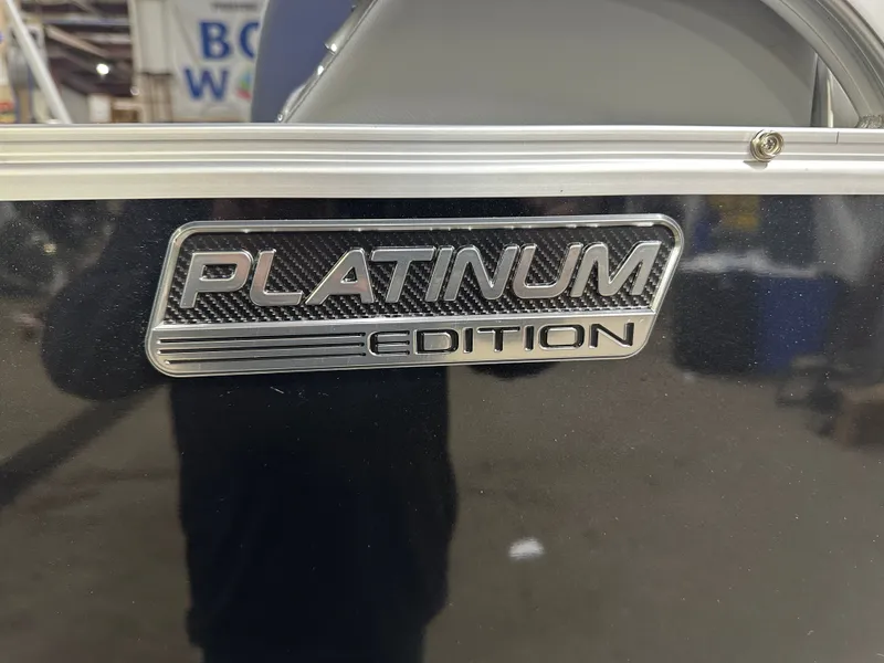 Slide: The Image of Tahoe LTZ 2385 Swingback (VRL) Tritoon & Honda 4-Stroke EFI 2025 - 44