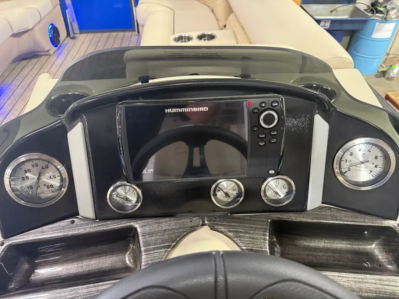 Slide: The Image of Montego Bay NEW 8524 Swingback Pontoon & Honda 100HP 4-Stroke EFI 2023 - 14