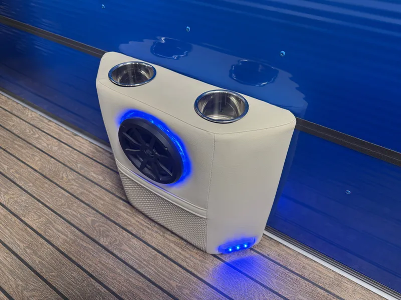 Slide: The Image of Montego Bay NEW 8524 Swingback Pontoon & Honda 100HP 4-Stroke EFI 2023 - 21