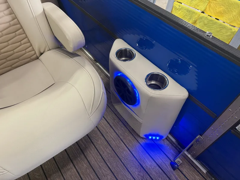 Slide: The Image of Montego Bay NEW 8524 Swingback Pontoon & Honda 100HP 4-Stroke EFI 2023 - 25