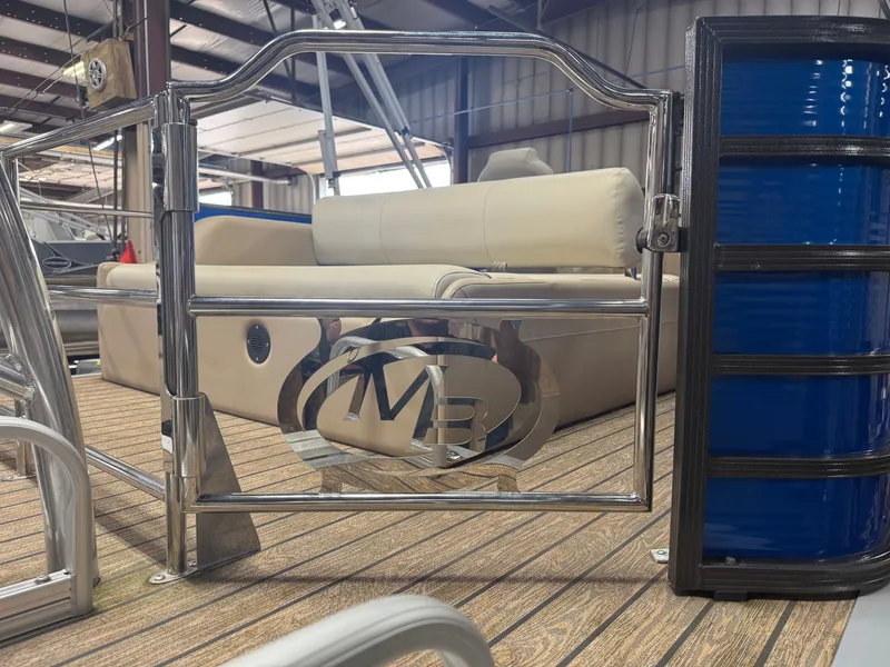 Slide: The Image of Montego Bay NEW 8524 Swingback Pontoon & Honda 100HP 4-Stroke EFI 2023 - 36