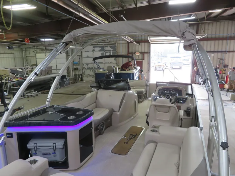 Slide: The Image of Tahoe LTZ 2385 Elite Windshield Tritoon & Suzuki 200HP 4-Stroke EFI 2024 - 27