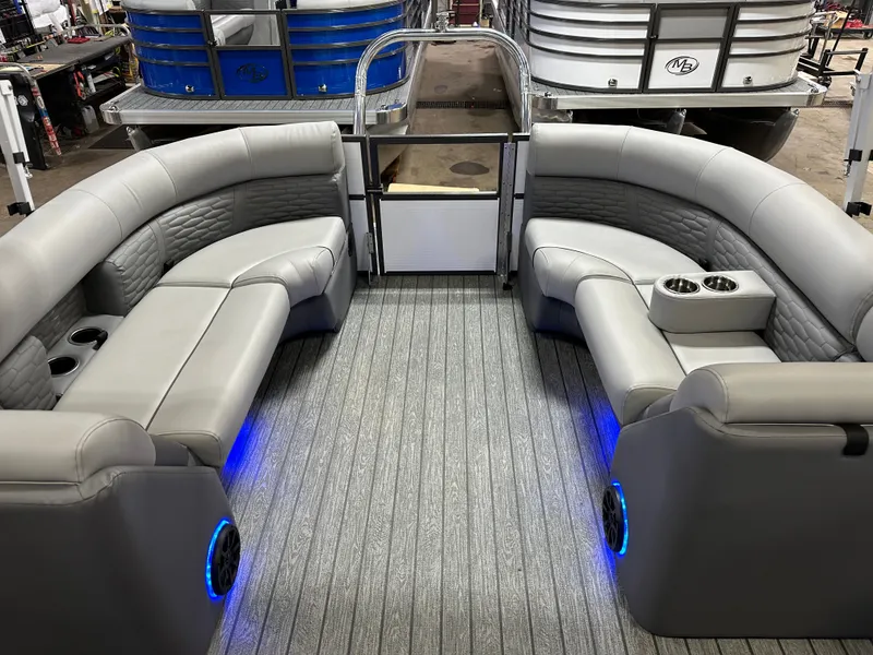 Slide: The Image of Montego Bay TT8524 Quad Lounge 225HP Honda Tritoon Pontoon 2023 - 21