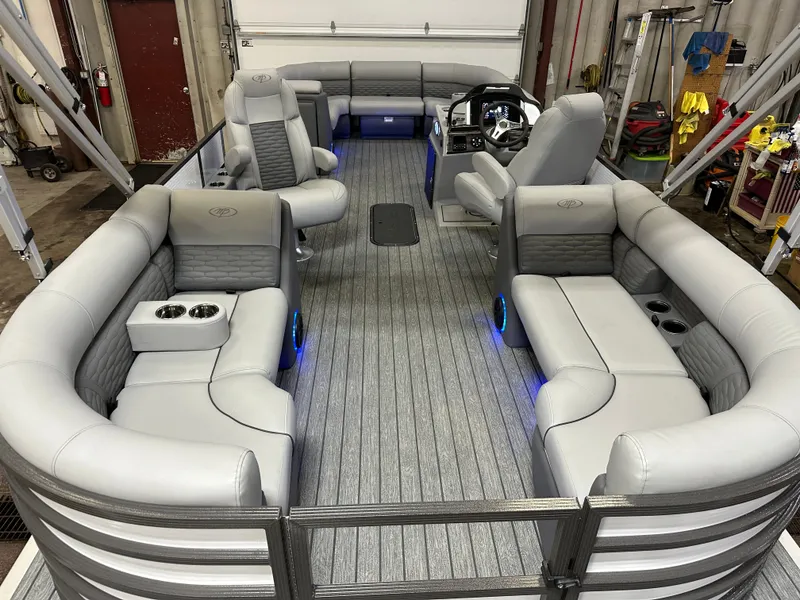 Slide: The Image of Montego Bay TT8524 Quad Lounge 225HP Honda Tritoon Pontoon 2023 - 22