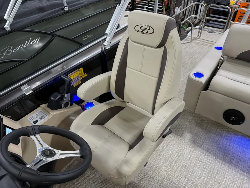 Slide: The Image of Bentley Pontoons Legacy 220 Swingback & Honda 4-Stroke EFI 2026 - 13