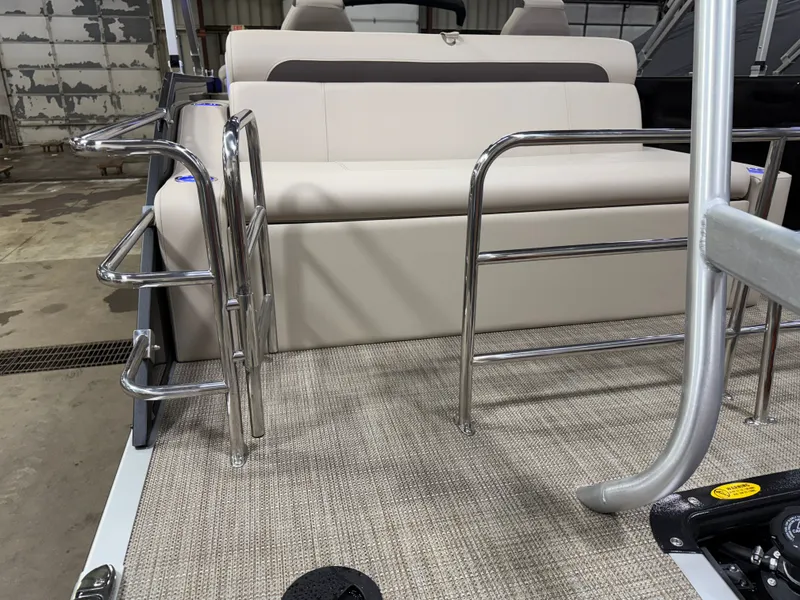 Slide: The Image of Bentley Pontoons Legacy 220 Swingback & Honda 4-Stroke EFI 2026 - 48