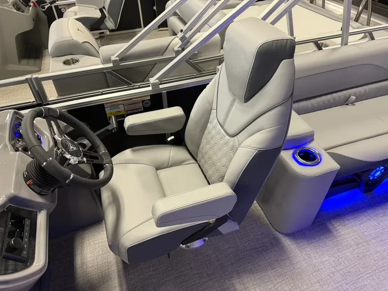 Slide: The Image of Tahoe LTZ 2385 Elite Windshield Tritoon & Honda 4-Stroke EFI 2025 - 8