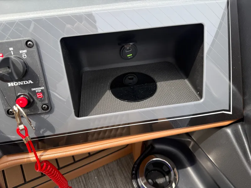 Slide: The Image of Tahoe Cascade 2385 Quad Lounge Shift Tritoon & Honda 4-Stroke EFI 2025 - 16