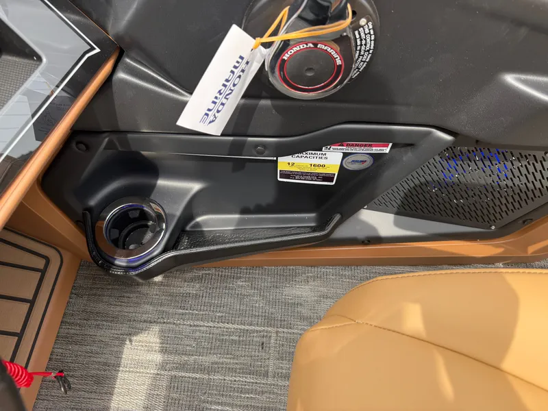 Slide: The Image of Tahoe Cascade 2385 Quad Lounge Shift Tritoon & Honda 4-Stroke EFI 2025 - 17