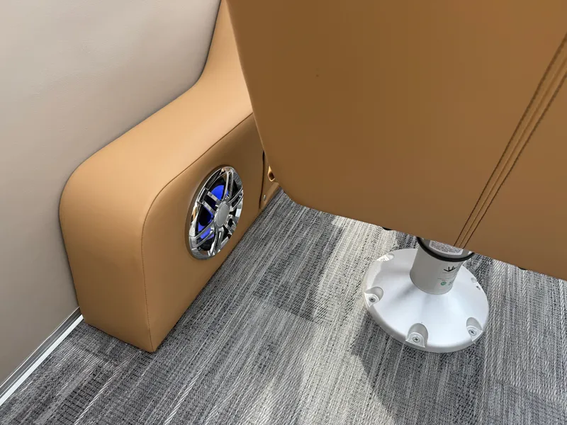 Slide: The Image of Tahoe Cascade 2385 Quad Lounge Shift Tritoon & Honda 4-Stroke EFI 2025 - 27