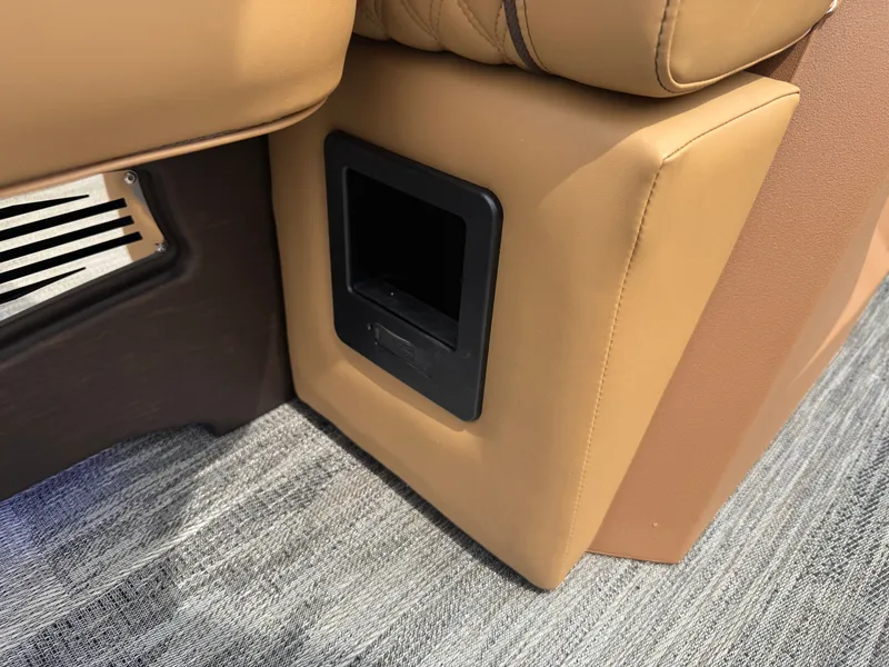 Slide: The Image of Tahoe Cascade 2385 Quad Lounge Shift Tritoon & Honda 4-Stroke EFI 2025 - 31