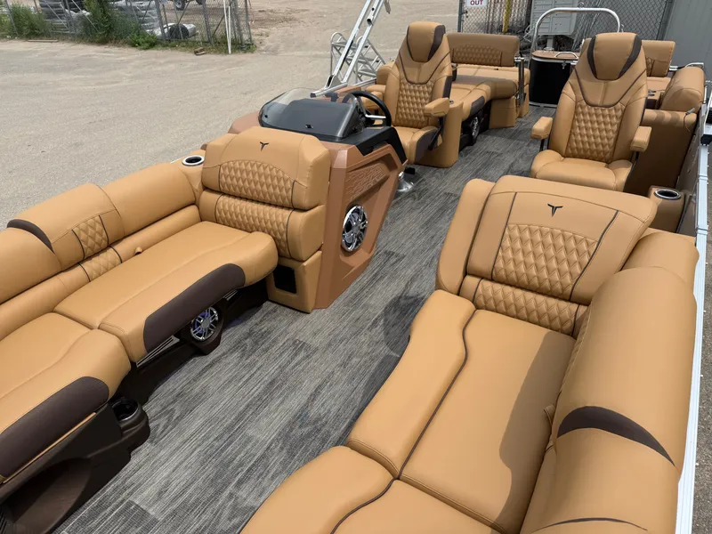 Slide: The Image of Tahoe Cascade 2385 Quad Lounge Shift Tritoon & Honda 4-Stroke EFI 2025 - 34