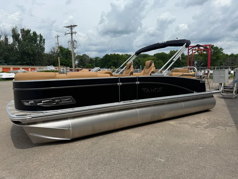 Slide: The Image of Tahoe Cascade 2385 Quad Lounge Shift Tritoon & Honda 4-Stroke EFI 2025 - 39