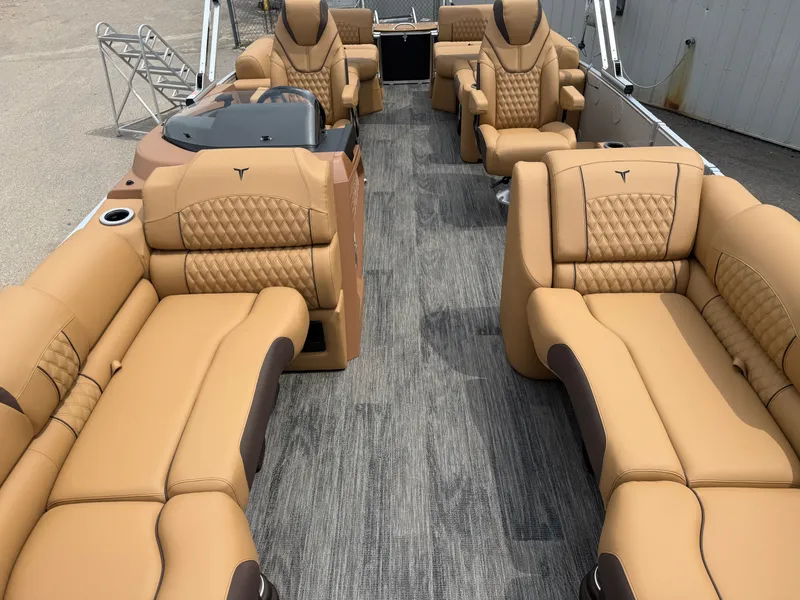 Slide: The Image of Tahoe Cascade 2385 Quad Lounge Shift Tritoon & Honda 4-Stroke EFI 2025 - 6