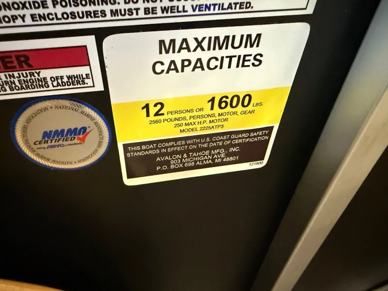 Slide: The Image of Tahoe LTZ 2385 Quad Lounge Shift Flip Tritoon & Honda 4-Stroke EFI 2025 - 18