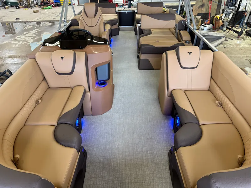 Slide: The Image of Tahoe LTZ 2385 Quad Lounge Shift Flip Tritoon & Honda 4-Stroke EFI 2025 - 7