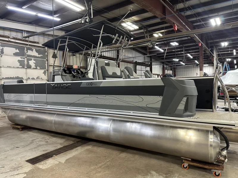 Slide: The Image of Tahoe Geofish CRF 2585 Tritoon & 225HP Outboard 2025 - 71