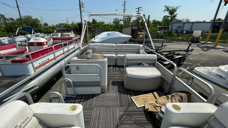 Slide: The Image of Sylvan ADVANTAGE Tow and Go 1996 - 4