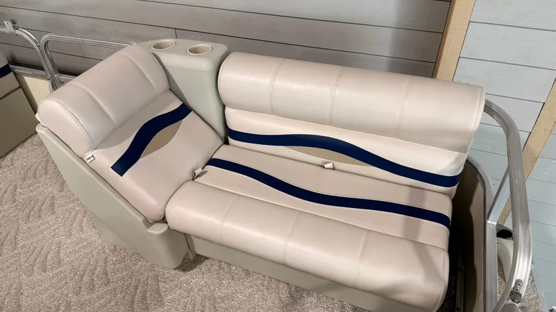 Slide: The Image of Odyssey 200C 2007 - 11