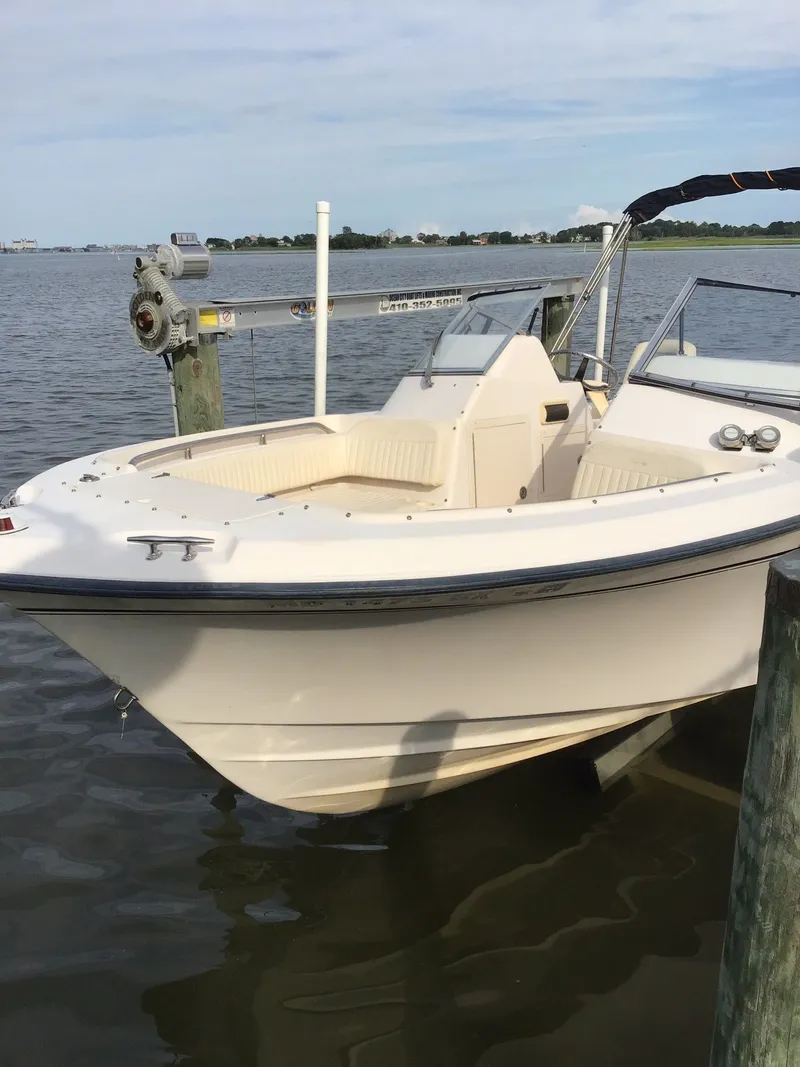 Slide: The Image of Grady-White Tournament 225 2006 - 5