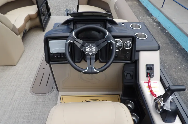 Slide: The Image of Veranda VR22RC 2025 - 7