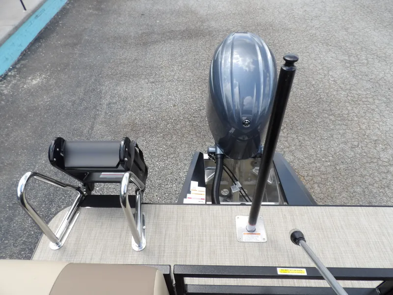 Slide: The Image of Veranda VR22RC 2025 - 8