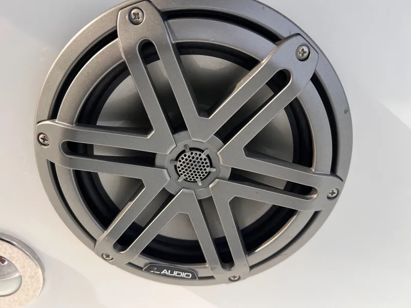 Slide: The Image of Crevalle 26 HBW 2021 - 19