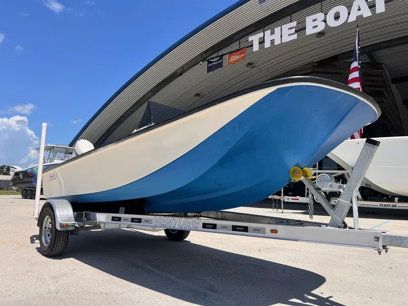 Slide: The Image of Boston Whaler Montauk 17 CC 1975 - 8