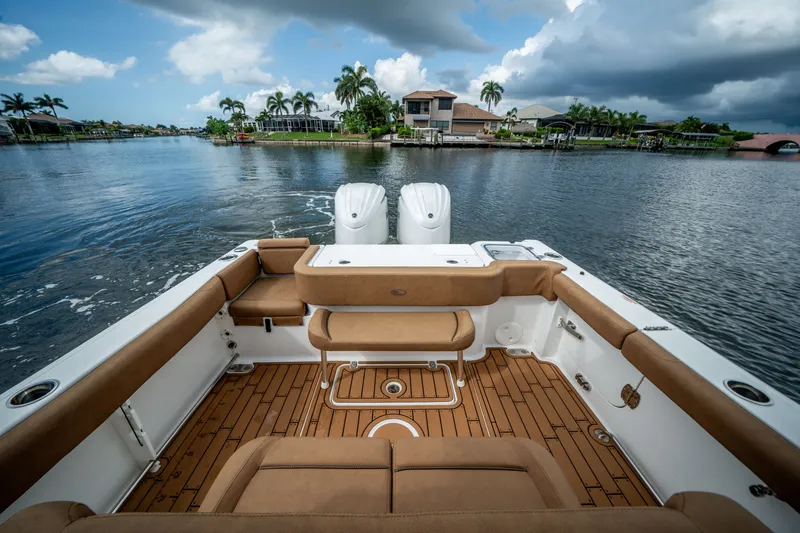 Slide: The Image of Sea Hunt Gamefish 30 Coffin Box 2022 - 22